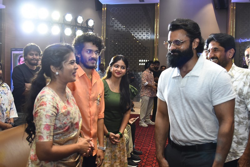 Thella Kaagitham Movie Teaser Launch Photos