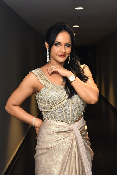 Jyothi Poorvai Photos