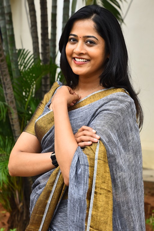 Sravani Reddy Photos