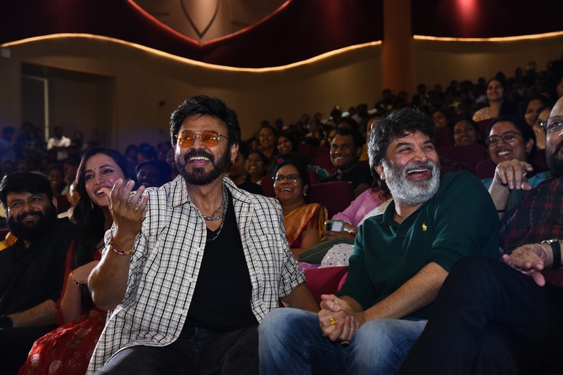 Adarsha Kutumbam Movie Trailer Launch Photos