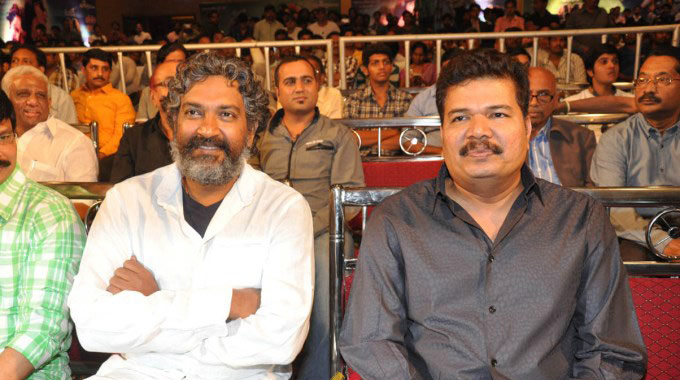 rajamouli in 2.o project,rajamouli with 2.o,bahubali,robo,shankar,2.o,  `2.ఓ`కు రాజ‌మౌళి తోడైతే..?