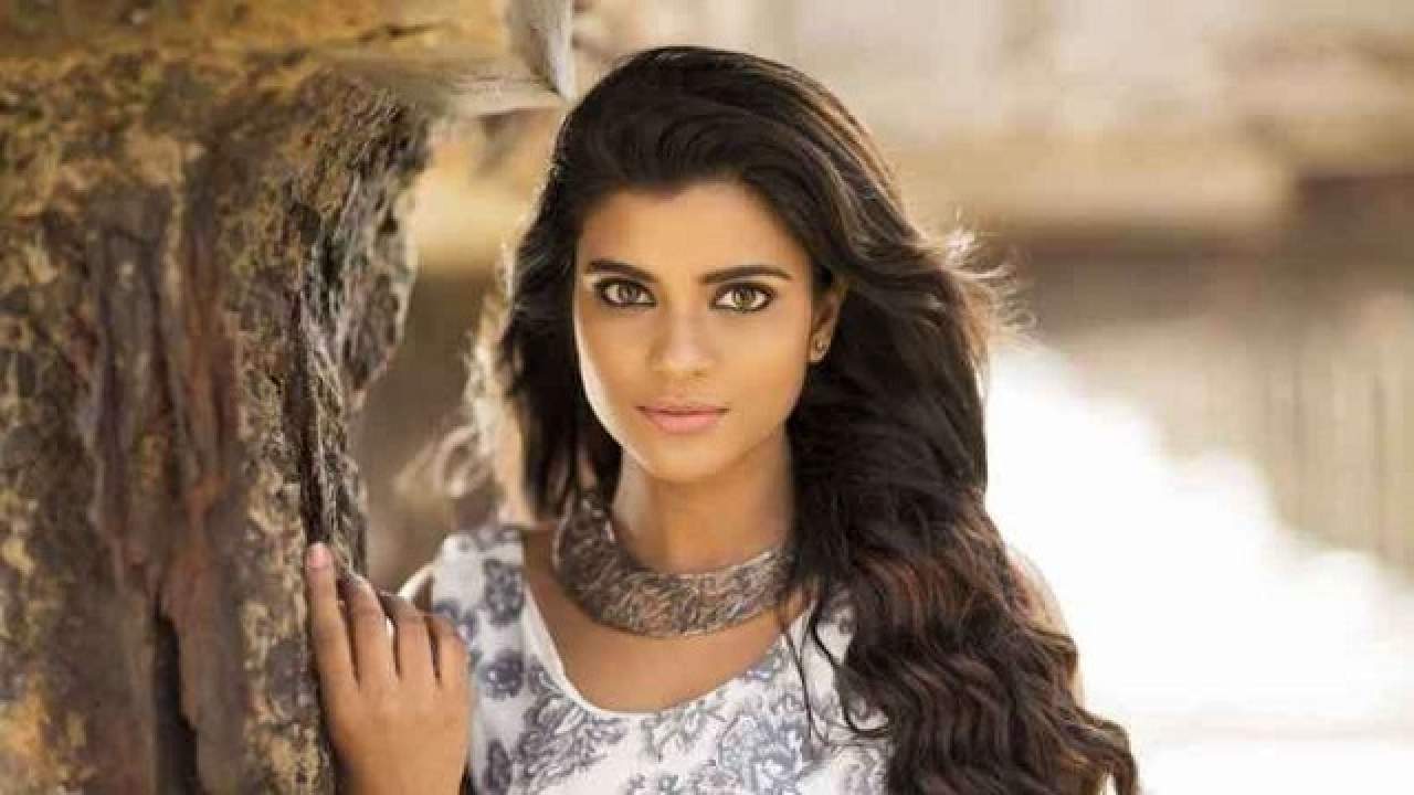 aishwarya rajesh,world famous lover,tuck jagadeesh  హీరోయిన్లంటే గ్లామర్ ఒలకబోసే భామలేనా..?