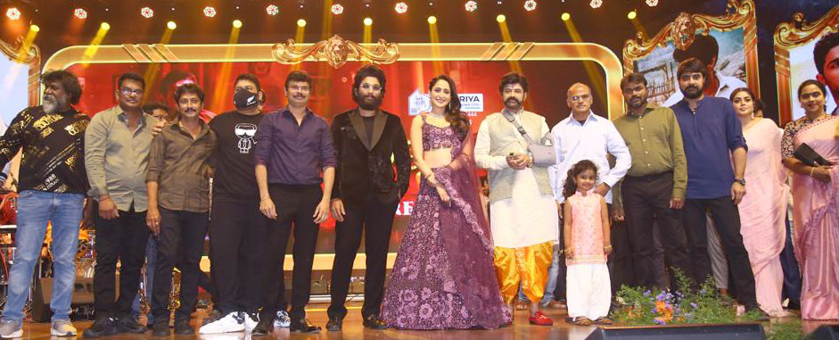 akhanda movie,akhanda pre release event,balakrishna akhanda movie,balakrishna,rajamouli,allu arjun at akhanda pre release event  అఖండ  ప్రీ రిలీజ్ ఈవెంట్‌