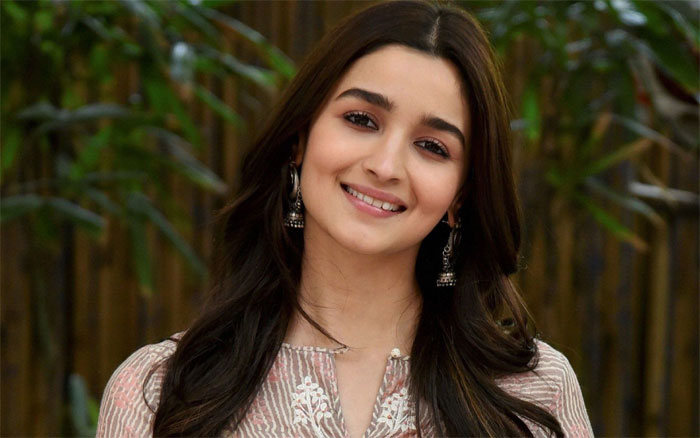  Alia  Bhatt  Clarity about RRR  Chance    