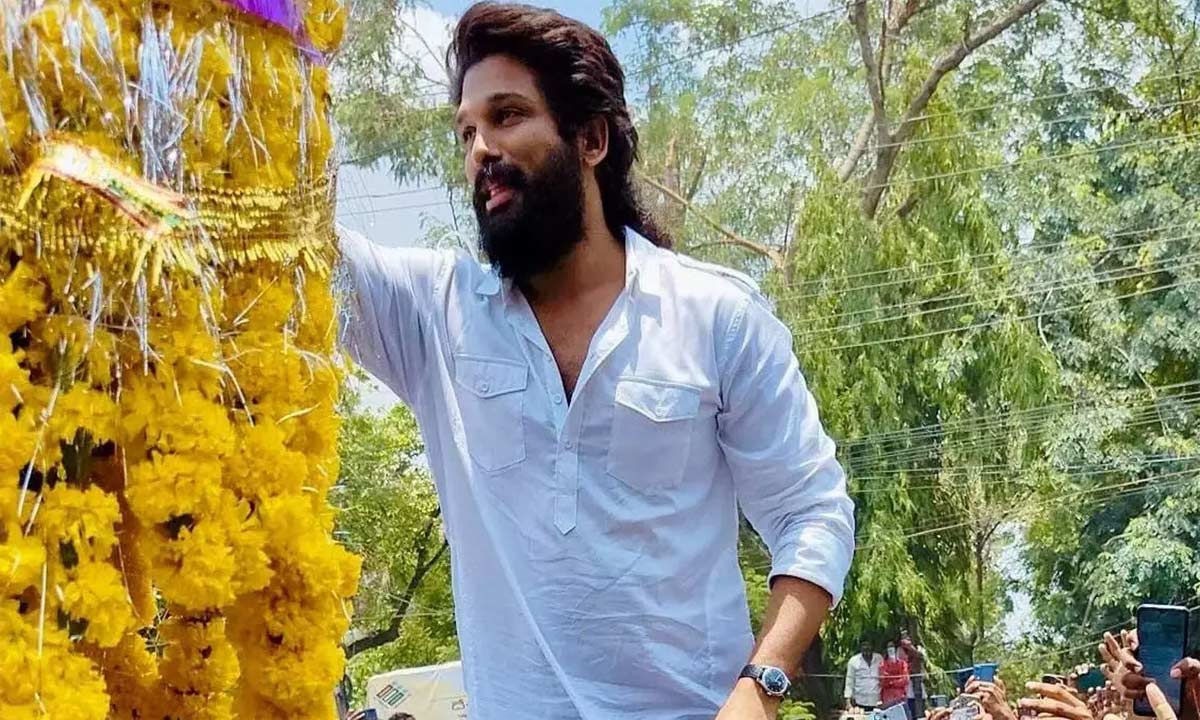 allu arjun  అల్లు అర్జున్ కి షాకిచ్చిన పోలీసులు 