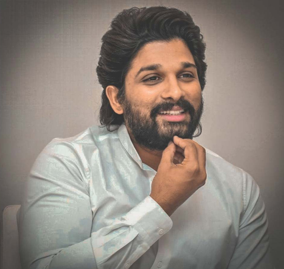 allu arjun,sukumar,pushpa,best actor  నేను రుణపడి ఉంది ఆయనకే: బన్నీ