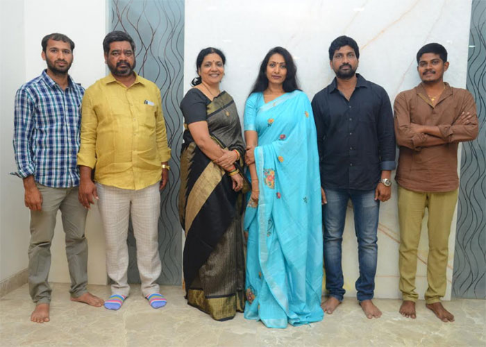 amma deevena movie trailer,jeevitha rajasekhar,aamani  ‘అమ్మ‌దీవెన‌’ ట్రైల‌ర్ వదిలిన జీవితా రాజశేఖర్