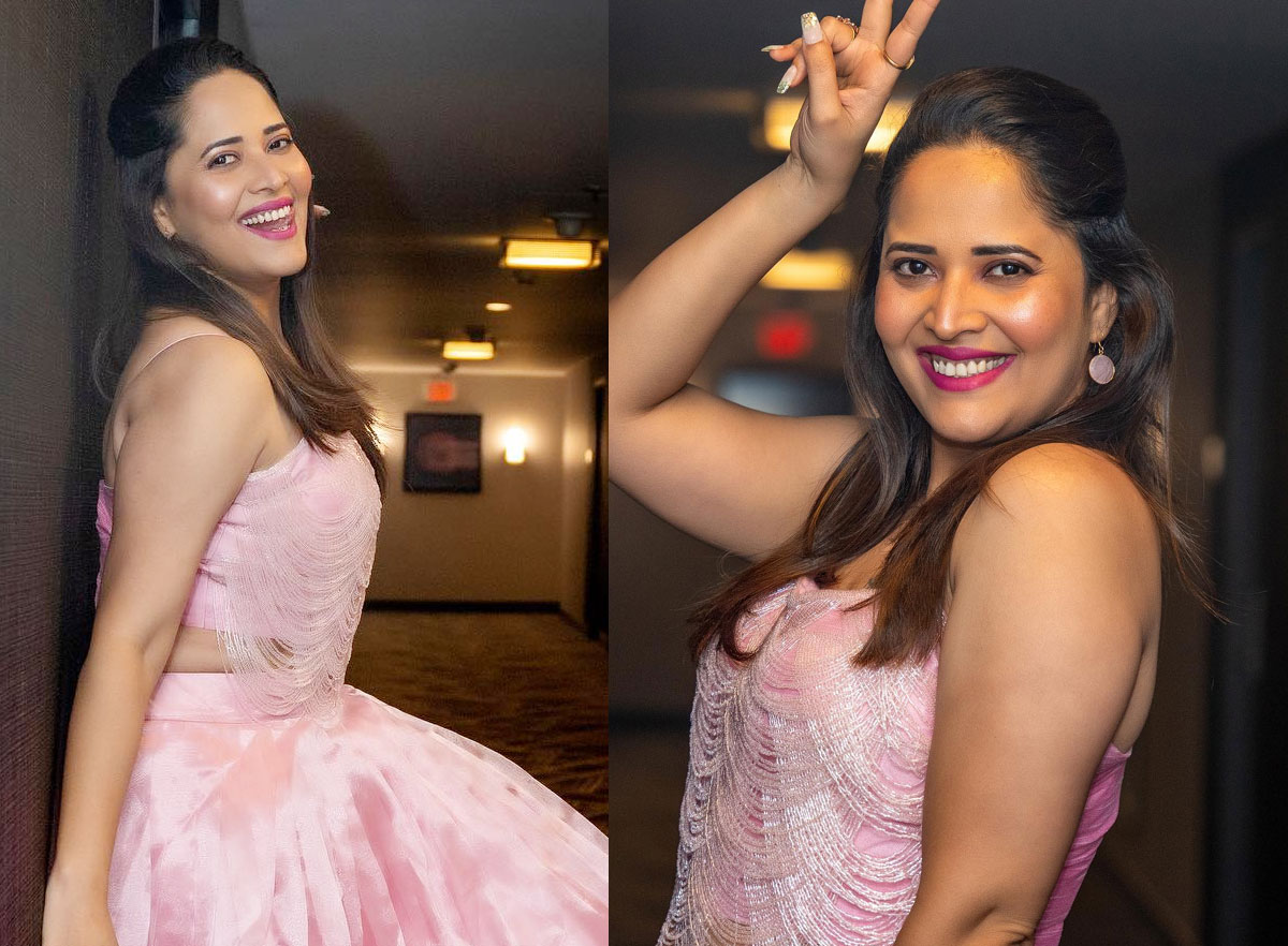 anasuya bharadwaj  పింక్ డ్రెస్ లో మెరుస్తున్న అనసూయ