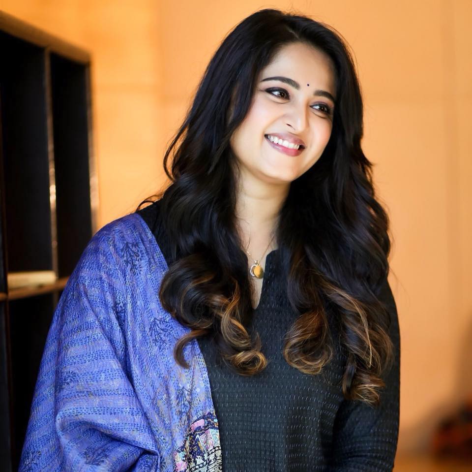 anushka shetty,nissabdam,sandeep kishan,ra ra krishnayya,mahesh p  ఫ్లాప్ డైరెక్టర్ తో అనుష్క సినిమా..?