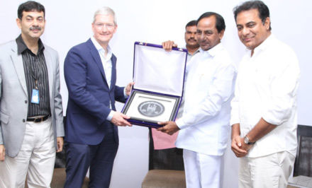 apple,ktr,kcr,telangana,credit,ktr and kcr  క్రెడిట్ మొత్తం తండ్రీ కొడుకులకే..!