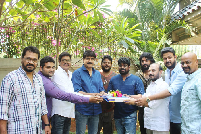 bachelor party,srikanth,bachelor party movie opening,bachelor party pooja event,ramakrishna director  ‘బ్యాచిలర్ పార్టీ’కి శ్రీకాంత్ వచ్చాడు