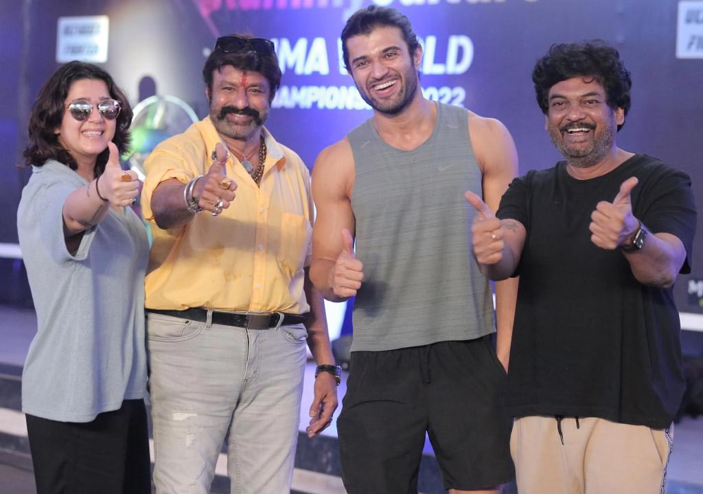 balakrishna,akhanda movie,balayya visits the sets of liger movie,vijay deverakonda,pan india film liger,saala crossbreed,puri,charmi  లైగర్ సెట్స్ లో నందమూరి నటసింహం 