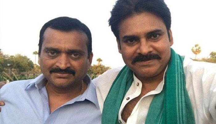 bandla ganesh,clarity,pawan kalyan,boyapati srinu,new movie  బండ్ల గణేష్ క్లారిటీ ఇచ్చేశాడు..!