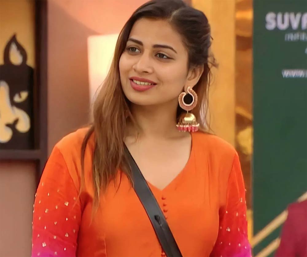 inaya sultana,bigg boss house  బిగ్ బాస్ 6: ఫైనల్లీ కెప్టెన్ అయిన ఇనాయ 