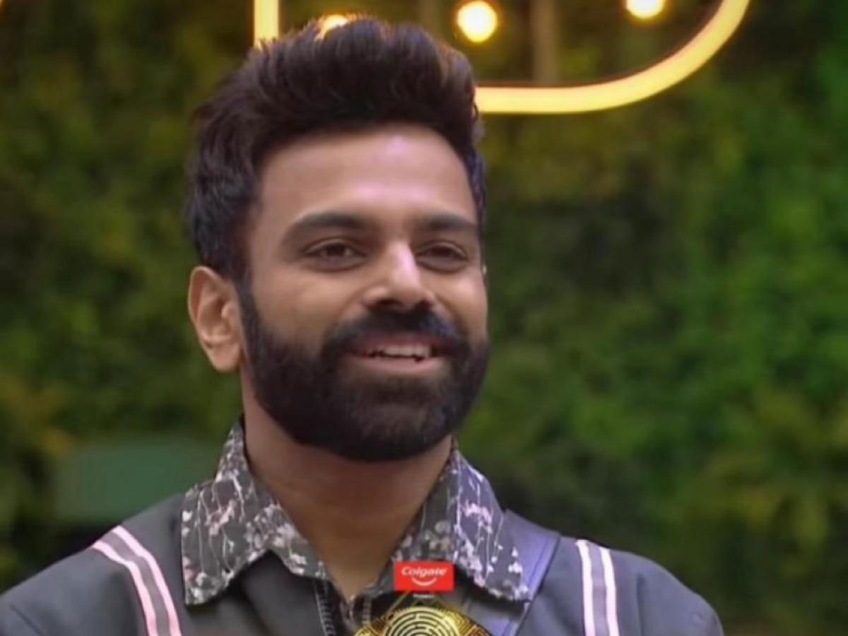 bigg boss 5,bigg boss 5 telugu,first finalist,sreerama chandra,manas  బిగ్ బాస్ 5: పాపం మానస్ - సూపర్ శ్రీరామ్