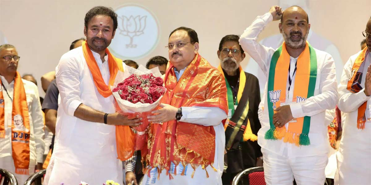 telangana,bjp  బీజేపీకి ఓ కంట కన్నీరు.. మరోకంట పన్నీరు..