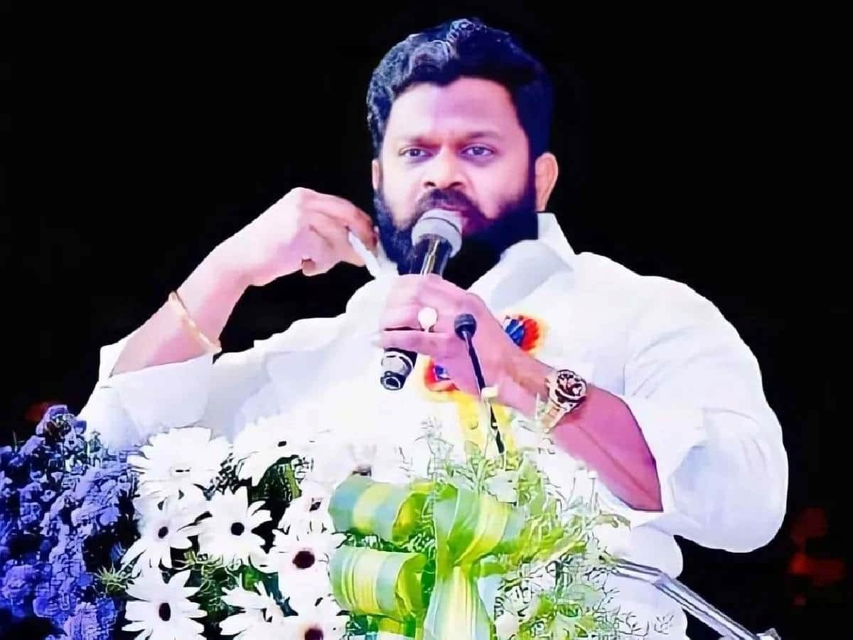 borugadda anil  సజ్జల డైరెక్షన్ లో బోరుగడ్డ సినిమా 