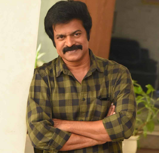 brahmaji,anasuya,fans,social media  అనసూయకి బ్రహ్మాజీ కౌంటర్ ఎటాక్ 