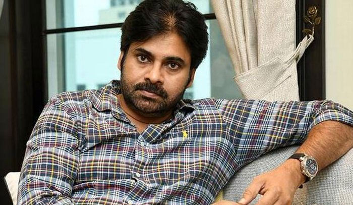 pawan kalyan,pink remake,shooting,politics,janasena,meeting  ‘పింక్’ రీమేక్ షూటింగ్‌కి బ్రేక్.. ఎందుకంటే?