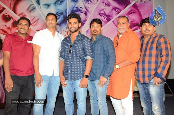 hero aadi,burra katha movie,venkatesh,trailer,launch  ఈ ‘బుర్రకథ’ అందరూ చూడాలి: వెంకటేష్