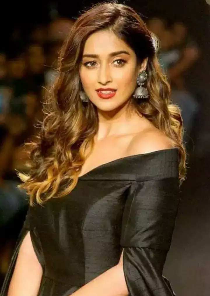 ileana  ట్రోల్ చేస్తే తట్టుకోలేను: ఇలియానా 