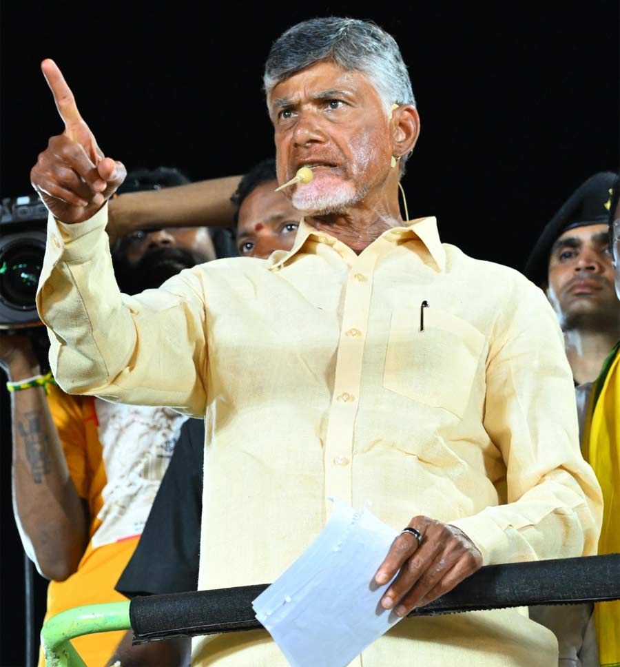 chandrababu  సీబీఎన్.. టిప్పర్-సైకిల్‌ను ఢీ కొడితే!