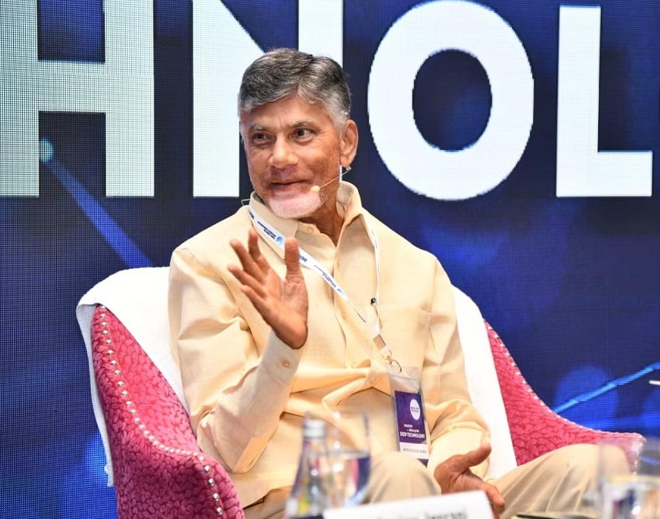 chandrababu naidu  దెబ్బ పడితే కానీ తత్వం బోధపడలేదు..!