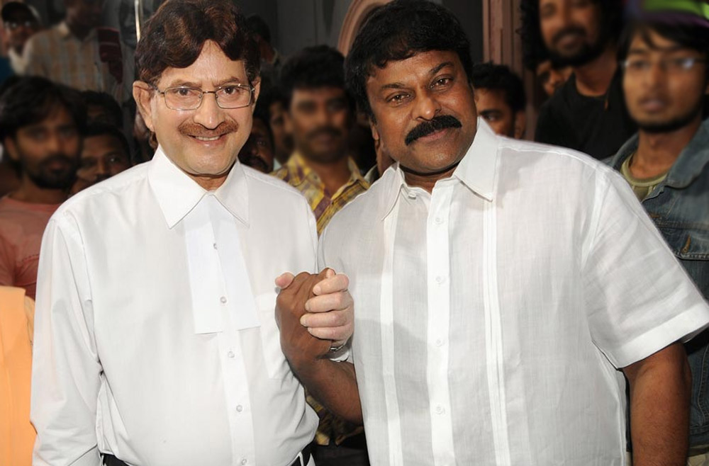 super star krishna,chiranjeevi,krishna no more,super star,tollywood  మాటలకు అందని విషాదం ఇది: చిరంజీవి