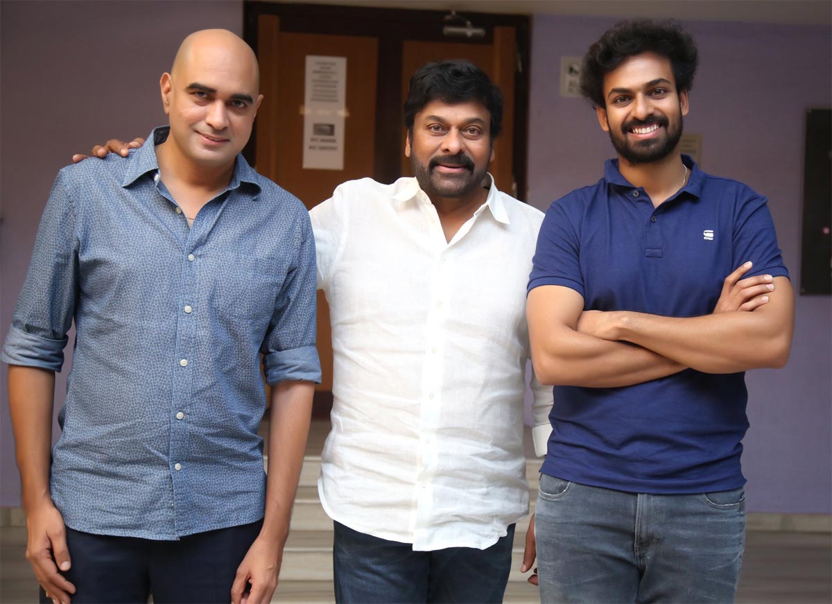 megastar chiranjeevi,review,vaishnav tej,kondapolam movie  కొండపొలంపై మెగాస్టార్ చిరంజీవి రివ్యూ 