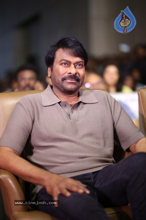 chiranjeevi  చిరంజీవి సంక్రాంతి అల్లుడు 