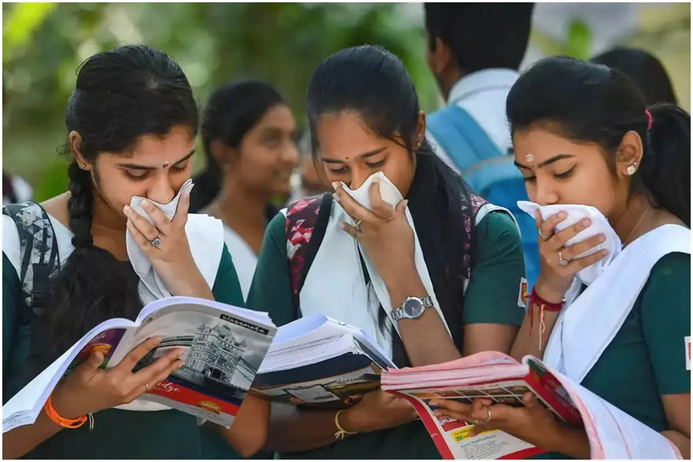 class 10th,inter first year,exams cancelled,inter second year,postponed,telangana,telangana inter board,telangana 10th board  బ్రేకింగ్: టెన్త్ రద్దు.. ఇంటర్ పరీక్షలు వాయిదా