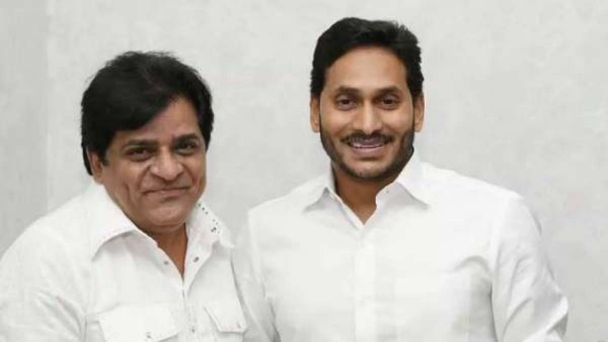 ali  ఆలీకి షాకిచ్చిన జగన్ 