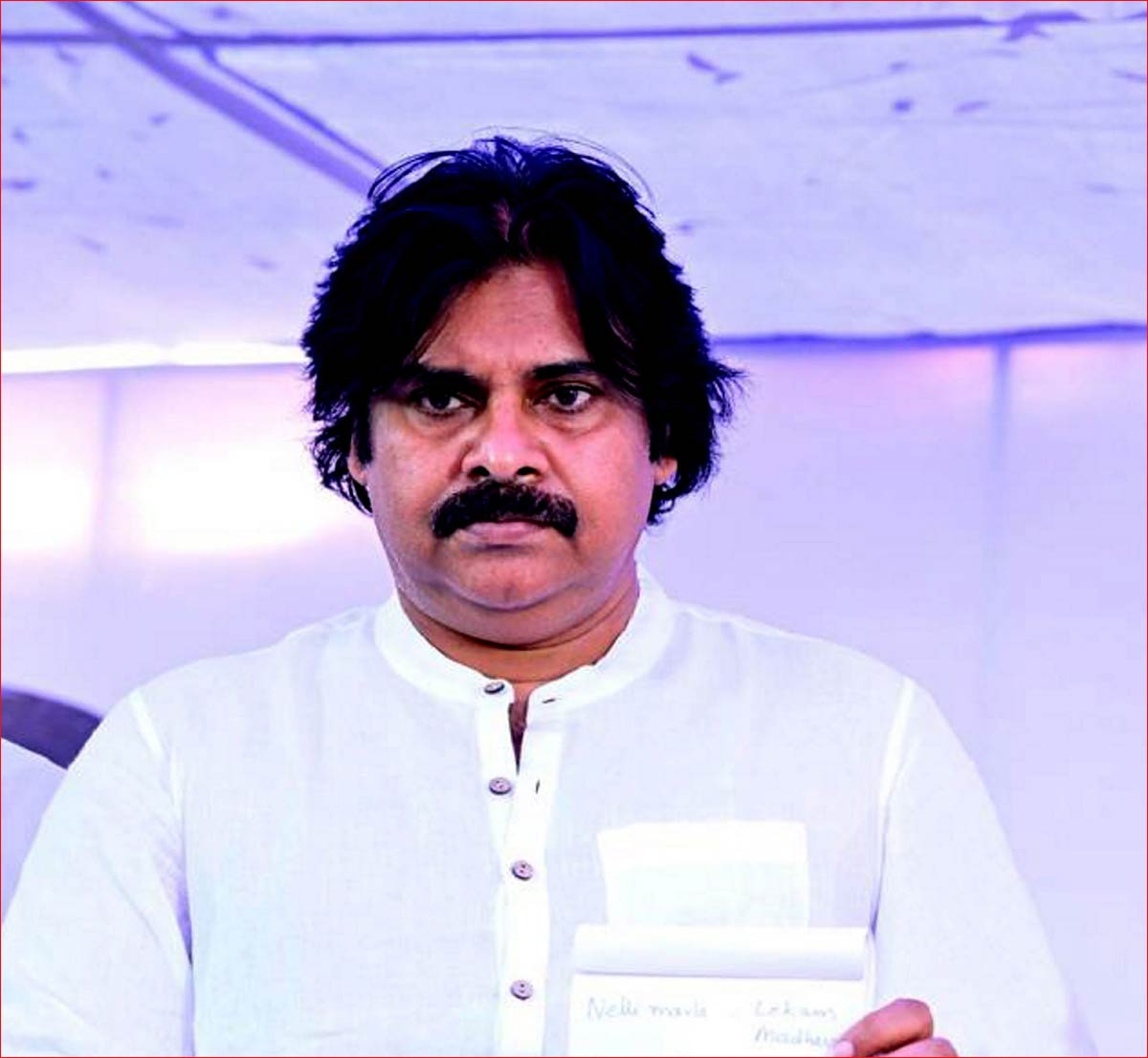 pawan kalyan  పవన్ కళ్యాణ్ కు కోర్ట్ షాక్ 