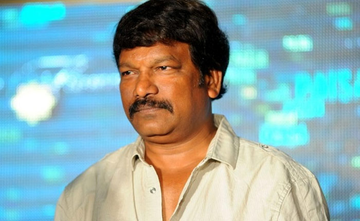 krishna vamsi,nakshatram movie,ram gopal varma,sundeep kishan  ఈ డైరెక్టర్‌ ఇక వ్యవసాయం చేసుకుంటాడట!