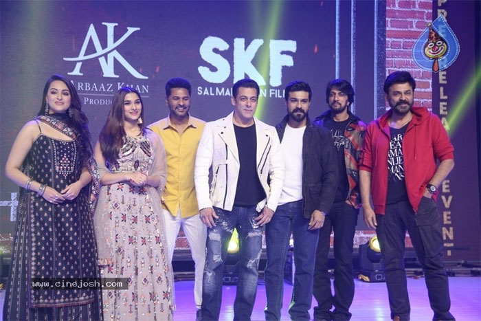 dabangg3 movie,pre release event,salman khan,venkatesh,sudeep,ram charan,prabhudeva  ‘ద‌బాంగ్ 3’ అందరికీ నచ్చుతుంది: సల్మాన్