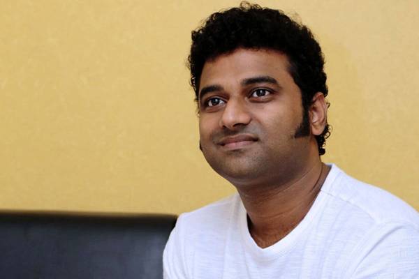 devi sri prasad,bollywood,radhe,prabhudeva  బాలీవుడ్ అవకాశం తెచ్చిపెట్టిన పాట..