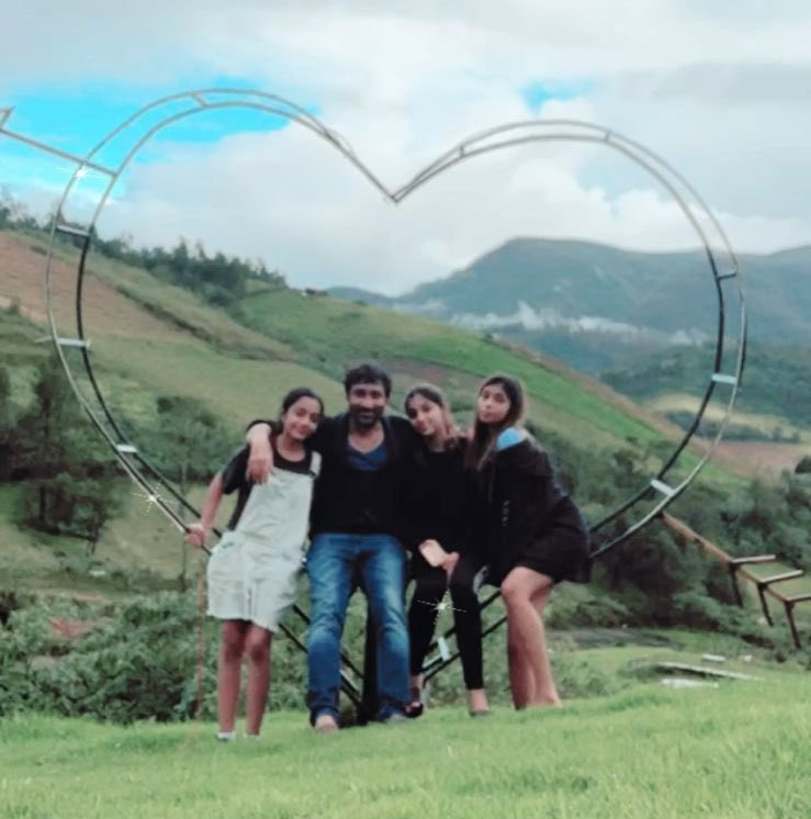 director sreenu vaitla,srinu vaitla,divorce,sreenu vaitla daughters  శ్రీను వైట్ల ఎమోషనల్ పోస్ట్