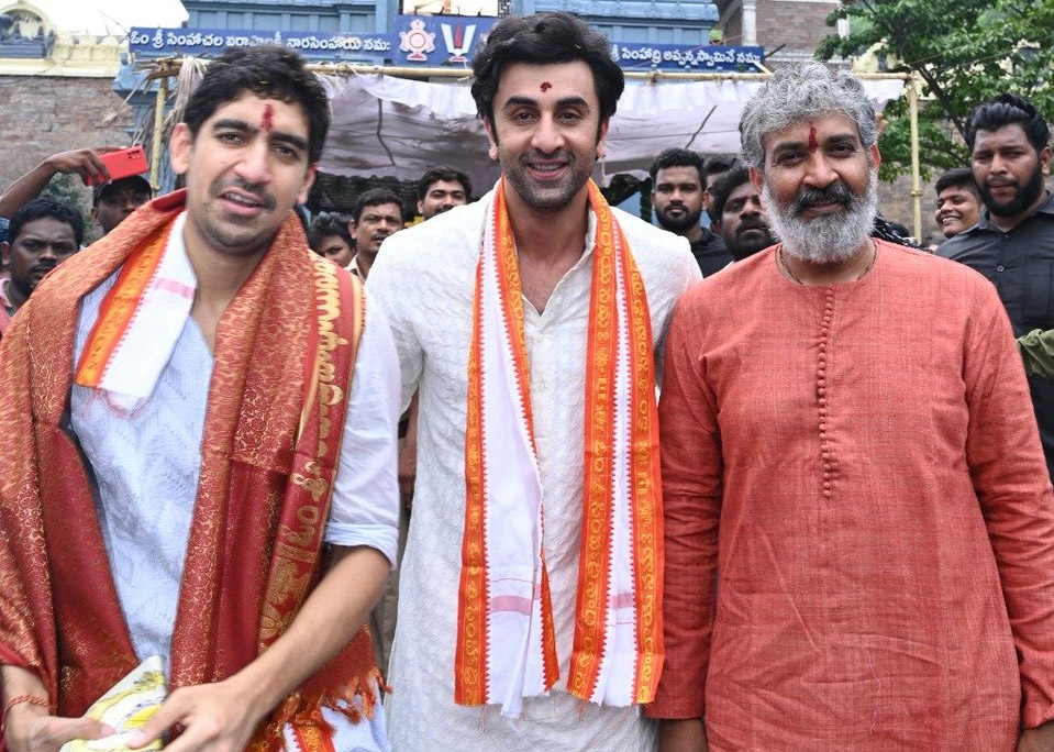 ss rajamouli,ranbir kapoor,brahmastra  రాజమౌళికి ఇదంతా అవసరమా..