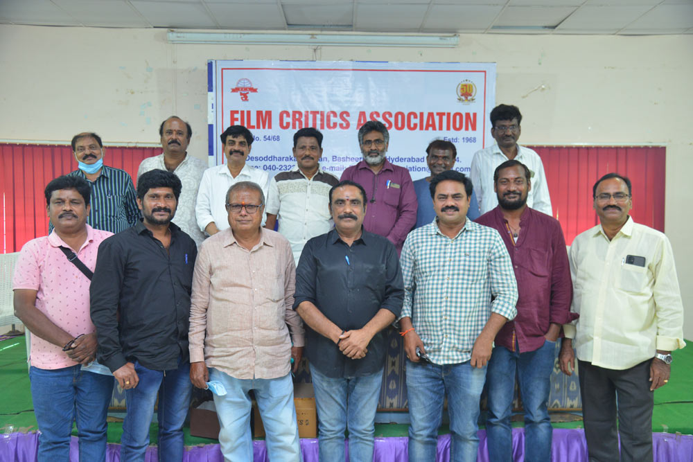 fca elections,prabhu,rambabu parvathaneni,new working group of film critics,film critics  ఫిల్మ్ క్రిటిక్స్ నూతన కార్యవర్గం ఎన్నిక 