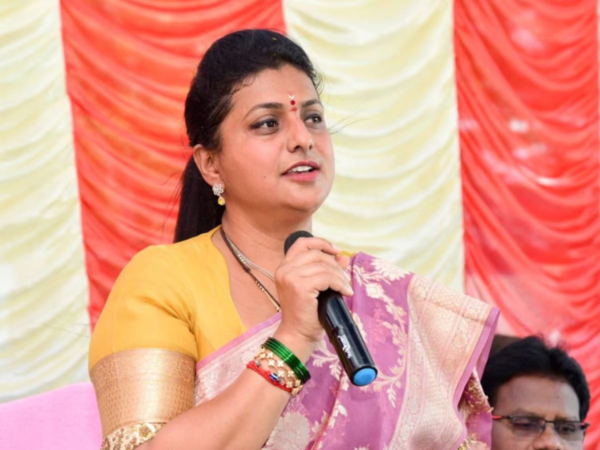 rk roja s  రోజా లో మార్పొచ్చిందా?