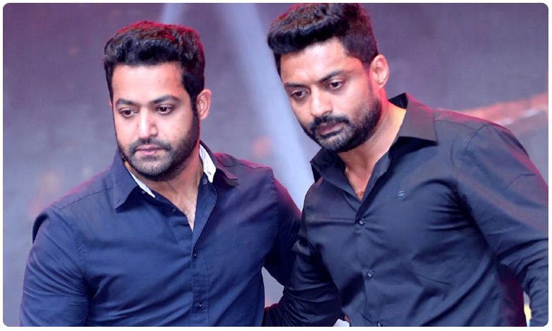 ntr,kalyan ram  ఎన్టీఆర్-కళ్యాణ్ రామ్ కి ఆహ్వానం అందిందా..?