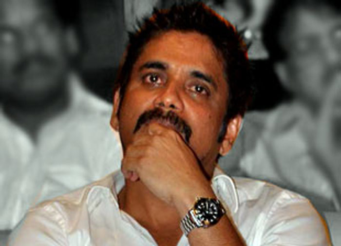 nagarjuna,lands,legal trouble,phone number,hello movie  హలో.. ఫోన్ తో నాగ్ కి కొత్త తలనొప్పి!