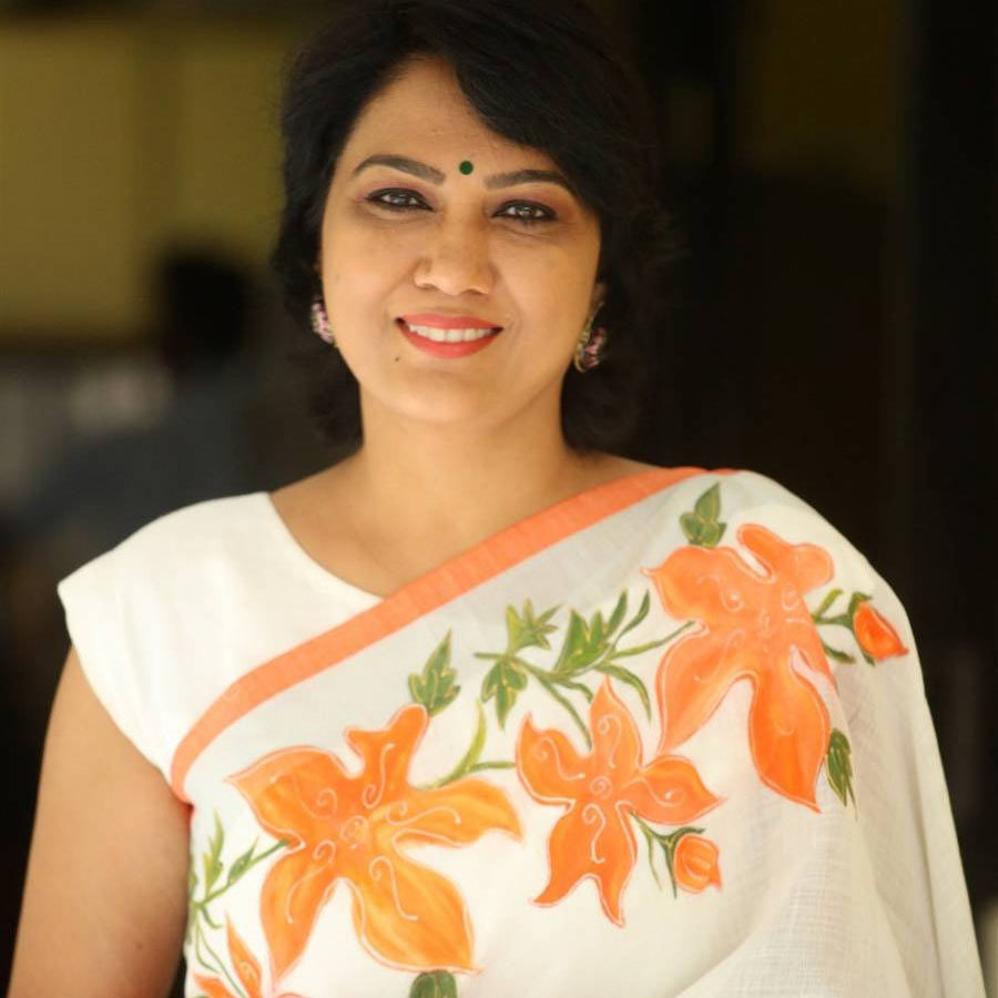 actress hema,maa elections,hemato contest in maa elections  'మా' హేమాహేమీల మధ్యన హేమ 