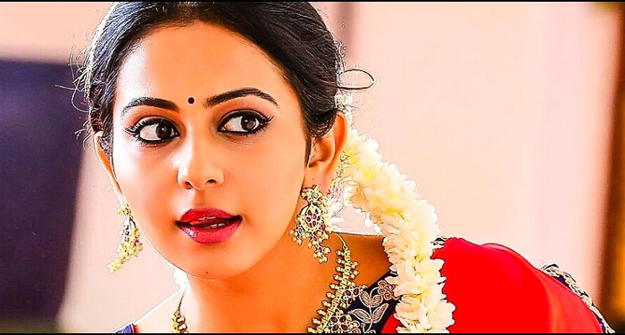 rakul preet singh,pawan kalyan,krish,heroine  క్రిష్- పవన్ కాంబో ఫిల్మ్‌లో హీరోయిన్ ఫిక్సా?