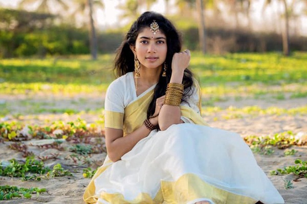 sai pallavi,nikhil,pallavi,nithin,virataparvam,rana daggubati,love story   పెళ్ళికి నో చెప్పిన హీరోయిన్..