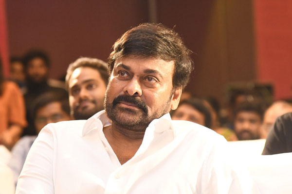 megastar chiranjeevi,koratala shiva,ram charan,kajal,manisharma  ఆచార్యలో అవి ఆసక్తికరం...!