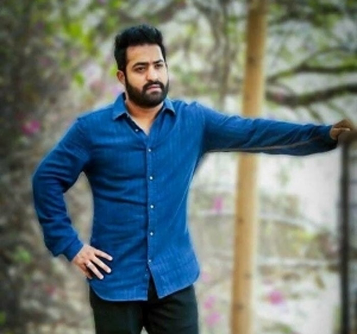 jai lava kusa,jr ntr,item song,devisri prasad,bobby  'జై లవ కుశ' లో కూడా ఉందంట..!