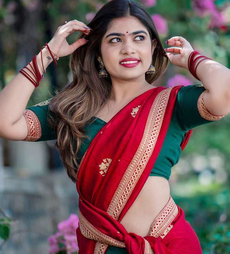 rithu chowdary  హైపర్ ఆది కారణంగా జబర్దస్త్ వదిలేసిందట !!