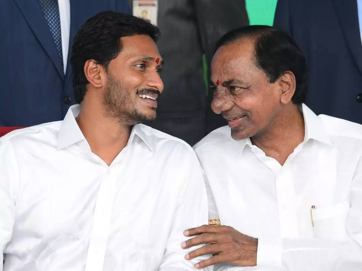 ys jagan  కేసీఆర్ బాటలోనే జగన్?