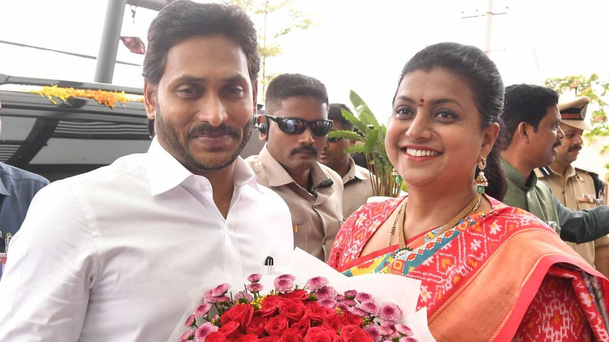 jagan,roja  నిజమేనా రోజా ఇది!